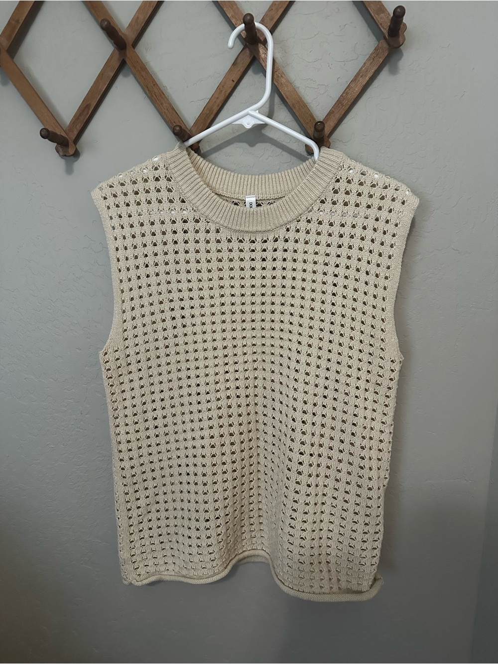 Cream Open-Knit Sleeveless Tank Top